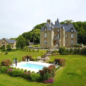 Château De Montbrault , Fleurigné France
